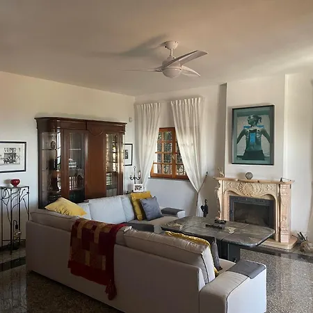 Luxury Ana, * Mijas